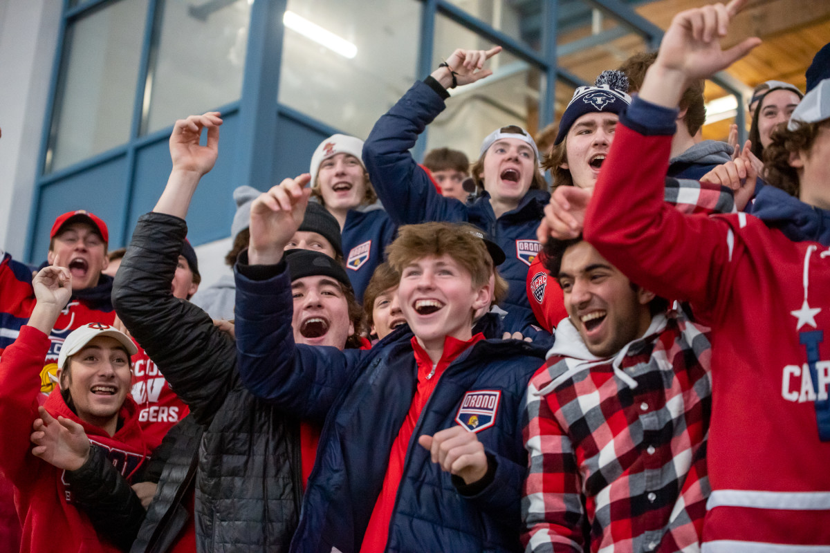 Orono girls vs Holy Angels Feb17-23 Earl Ebensteiner40